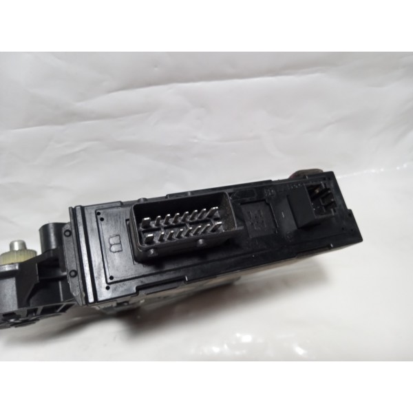 Motor Máquina Vidro Dianteiro Esquerdo Peugeot 307 2005