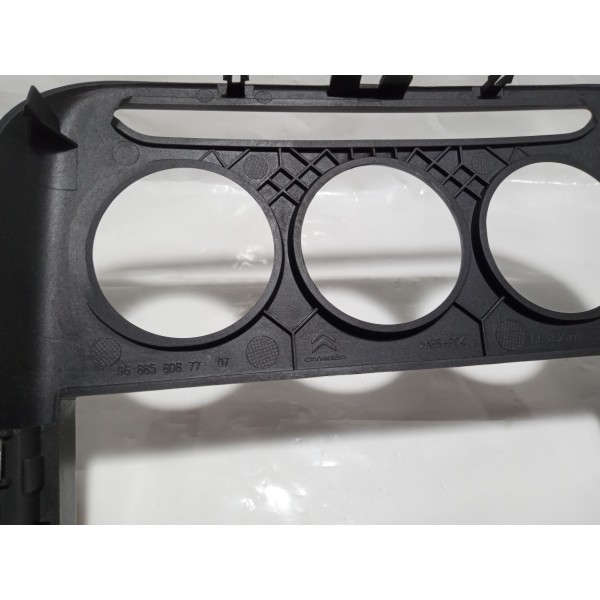 Moldura Painel Central Botão Alerta Citroen C3 2013