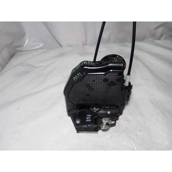 Fechadura Porta Traseira Direita Toyota Corolla 2009