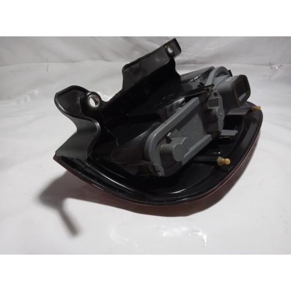 Lanterna Lado Direito Fiat Uno Vivace 2013