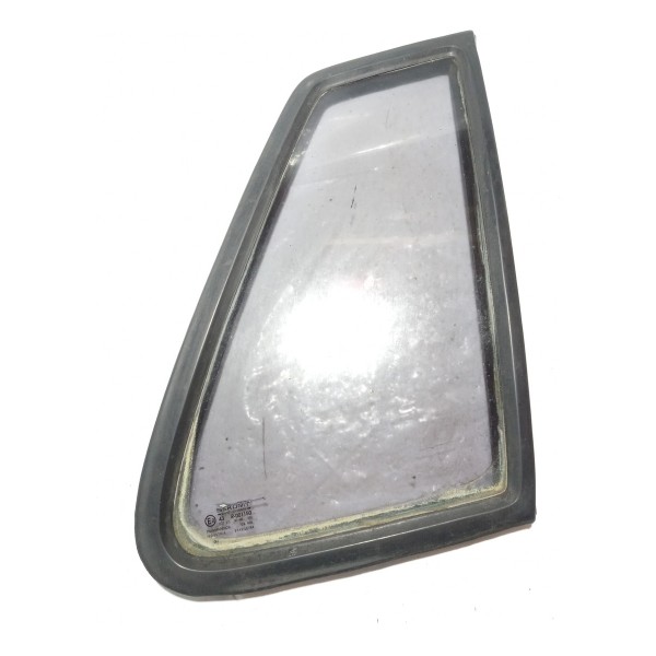 Vidro Fixo Traseiro Direito Fiat Uno 2000