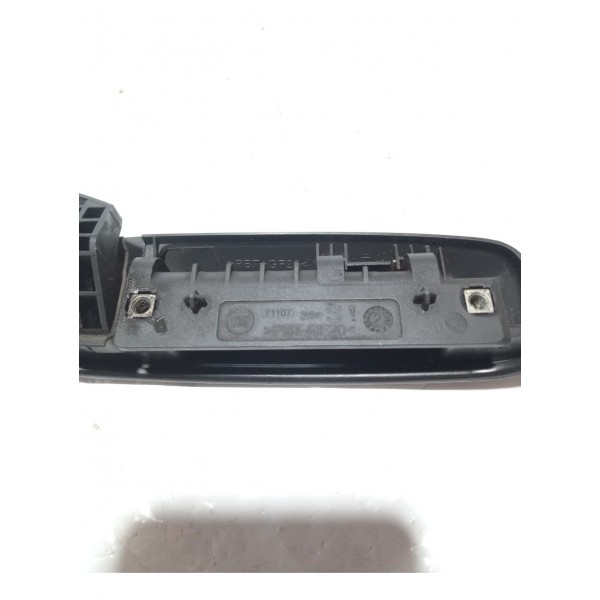 Maçaneta Externa Fiat Uno Vivace Dianteira Esquerda 2013 Dianteira