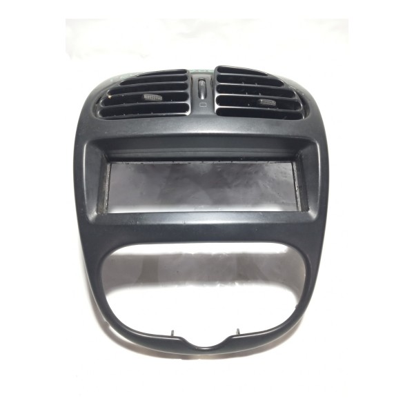 Moldura Central Difusor  Ar Peugeot 206 2005.