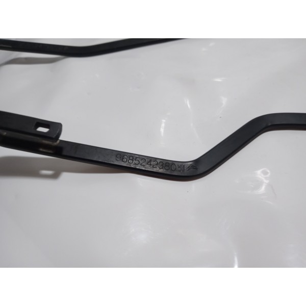 Braço Limpador Parabrisa Citroen C3 2010 Par Direito