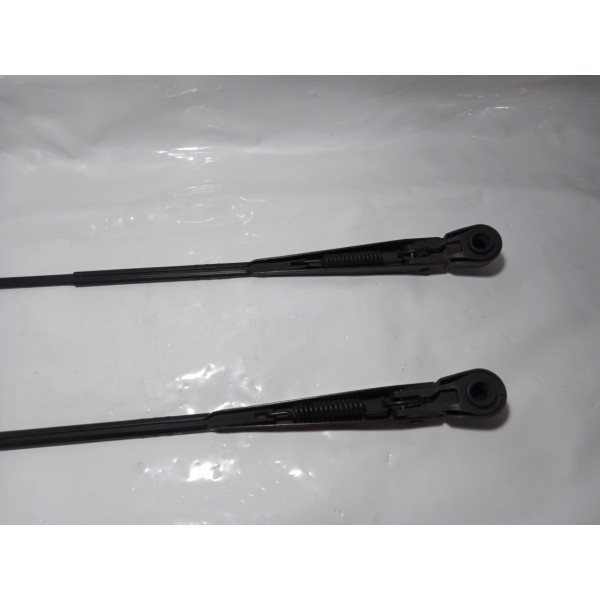 Braço Limpador Parabrisa Citroen C3 2010 Par Direito