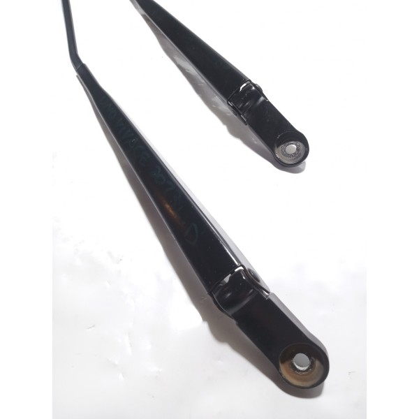 Braço Haste Limpador Para Brisa Fiat Uno Vivace 2013 Par. Esquerdo