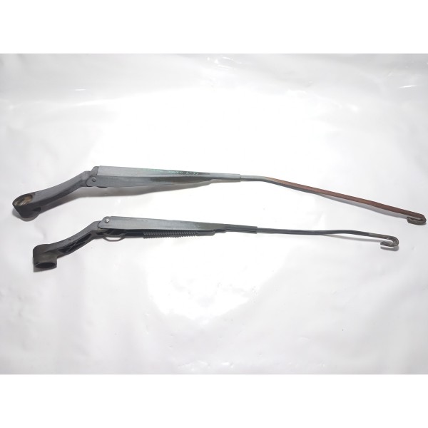 Braços Limpador Parabrisa Kia Cerato 2010 Par  Esquerdo