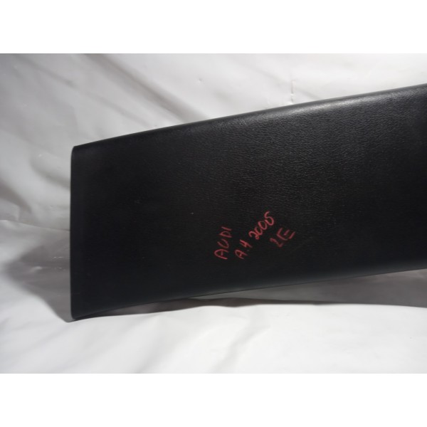 Acabamento Inferior Coluna Central Esquerda Audi A4 2005