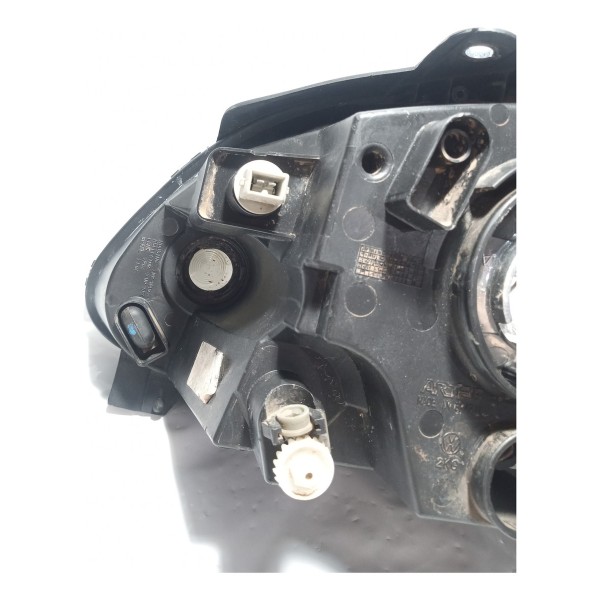 Farol Vw Fox Lado Direito 2008 Direito