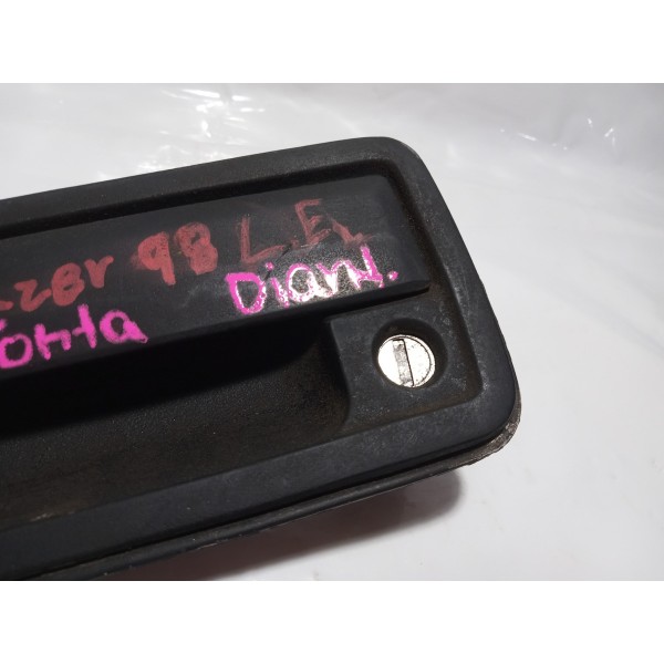 Maçaneta Externa Porta Dianteira Esquerda Gm Blazer 1998 Dianteira