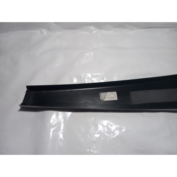 Acabamento Externo Coluna Central Esquerda Audi A4 2005