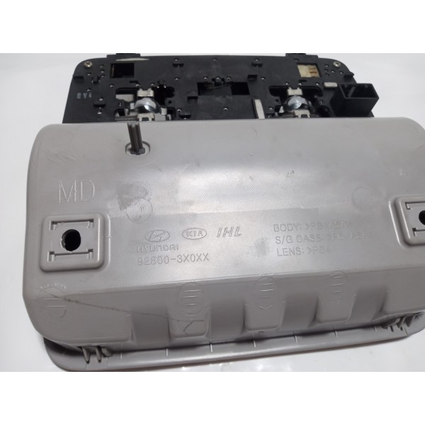 Luz De Teto Hyundai Elantra 2012