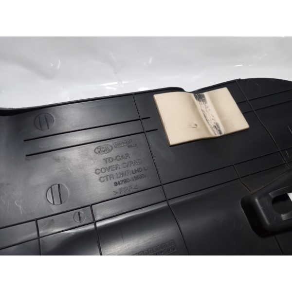 Acabamento Esquerdo Console Kia Cerato 2010