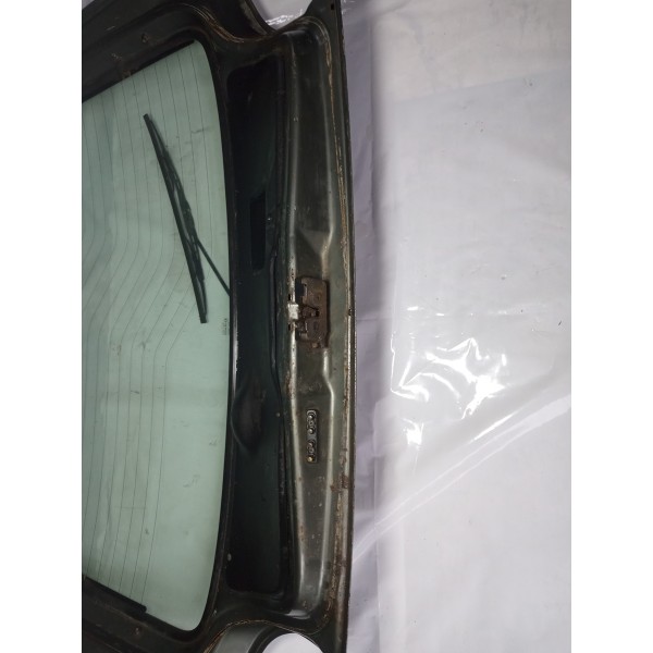 Tampa Traseira Ford Fiesta Antigo Quadrado Usado  Prateado