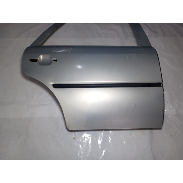 Porta Vw Gol G3 Traseira Direita 2003 Usado Traseira Direita Cinza