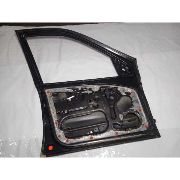 Porta Dianteira Esquerda Fiat Palio 97 4p Usado  Dianteira Esquerda Preto