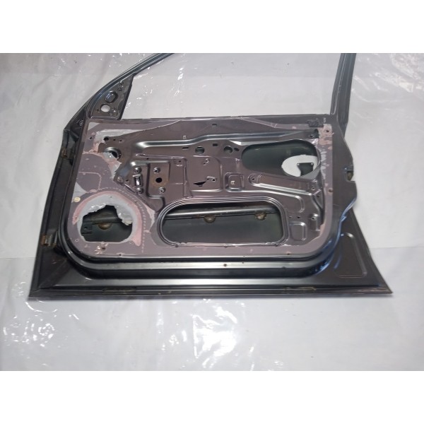 Porta Dianteira Direita Gm Corsa Max 2010  4p Usado Dianteira Direito Verde