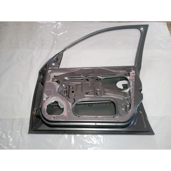 Porta Dianteira Direita Gm Corsa Max 2010  4p Usado Dianteira Direito Verde