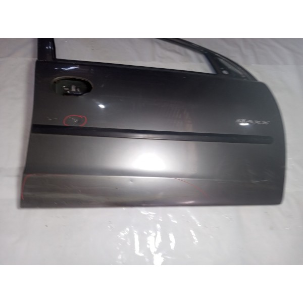 Porta Dianteira Direita Gm Corsa Max 2010  4p Usado Dianteira Direito Verde