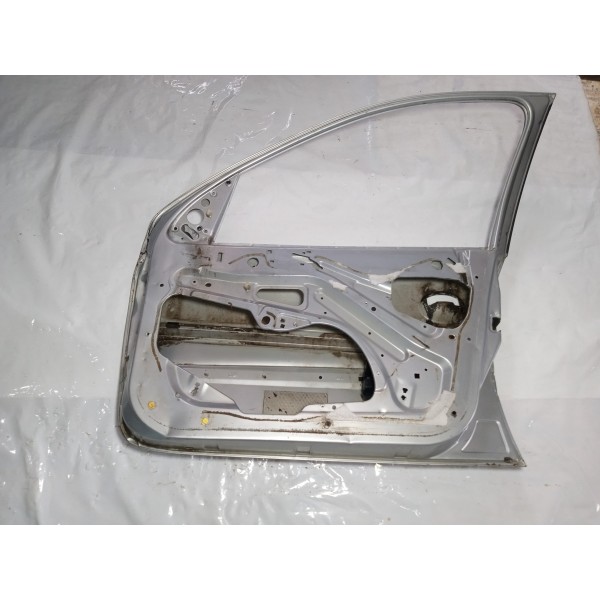 Porta Dianteira Direita Peugeot 206 2001 Dianteira Direita Cinza