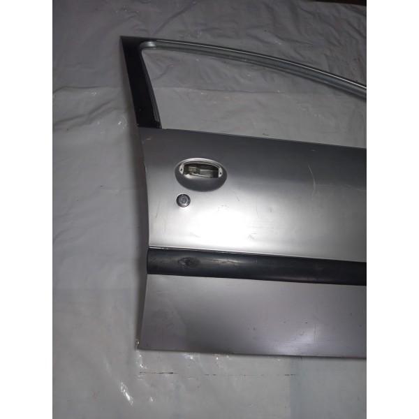 Porta Dianteira Direita Peugeot 206 2001 Dianteira Direita Cinza