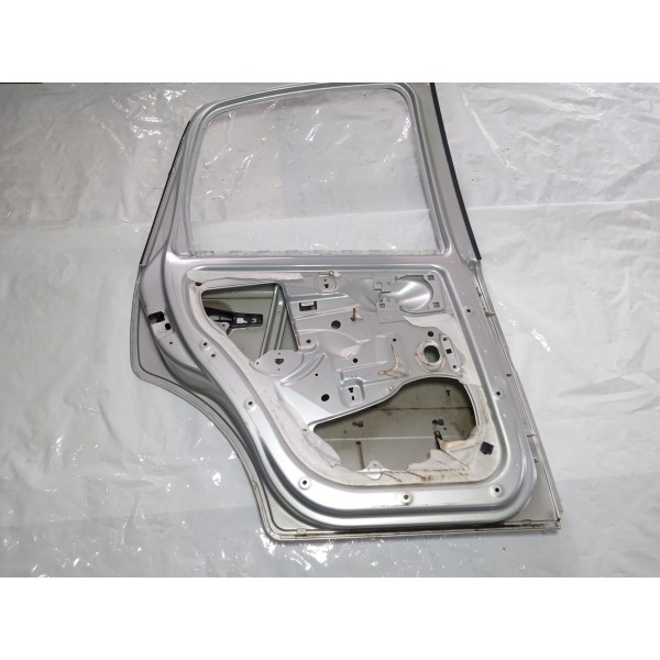 Porta Traseira Esquerda Citroen C3 4p 2006 Usado Traseira Esquerda Cinza