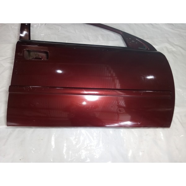 Porta Gm Astra 2000 Direito Dianteira 2p Usado  Dianteira Direito Vermelho