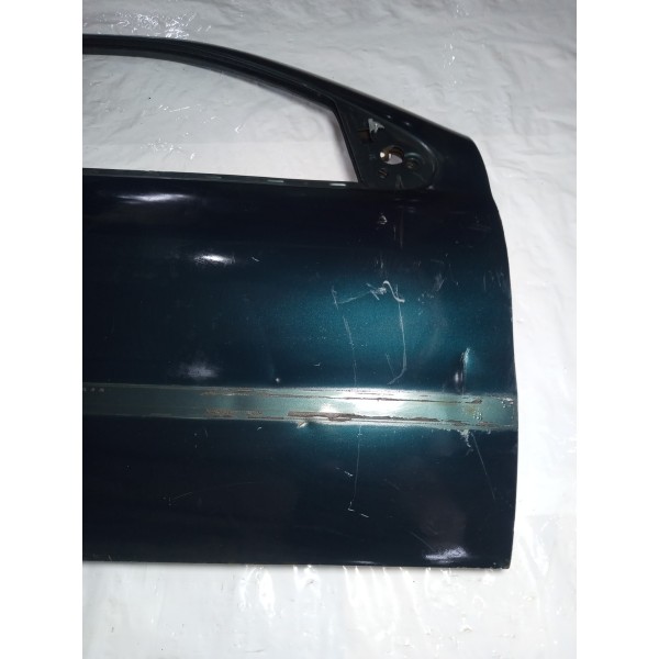 Porta Fiat Palio 1999 Dianteira Direito 4p Usado  Dianteira Direita Verde