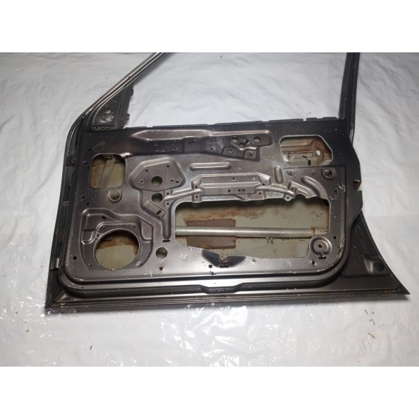 Porta Dianteira Direita Ford Fiesta 1999 4 Portas Dianteira Direito Marrom