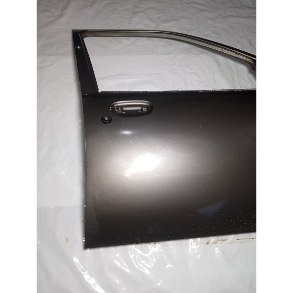 Porta Dianteira Direita Ford Fiesta 1999 4 Portas Dianteira Direito Marrom