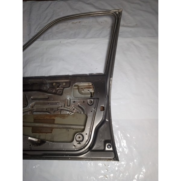 Porta Dianteira Direita Ford Fiesta 1999 4 Portas Dianteira Direito Marrom