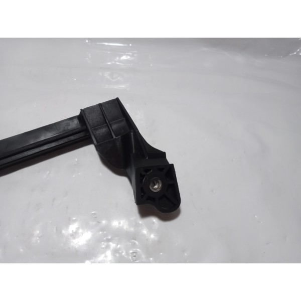 Guia Canaleta Vidro Porta Dianteira Esquerda Kia Cerato 2010 Preto