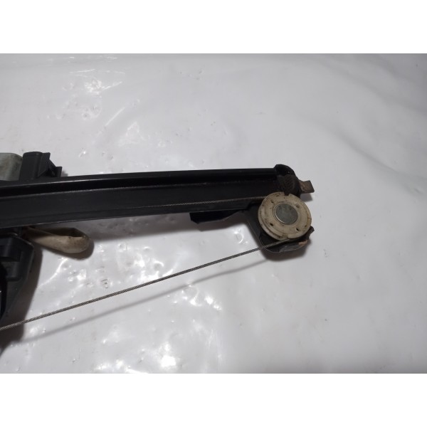 Máquina Vidro Dianteira Direita Fiat Punto 2011