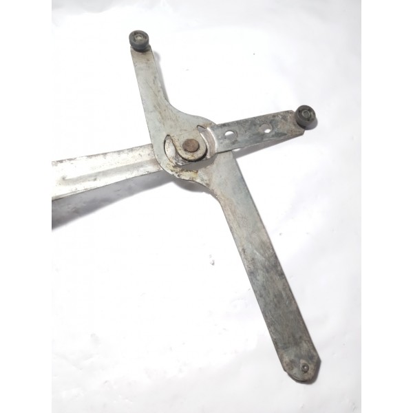 Máquina De Vidro Dianteira Esquerda Gm S10 1996