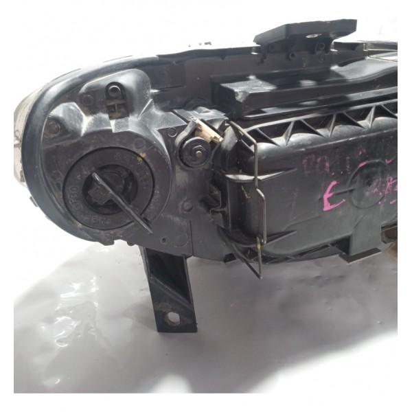 Farol Lado Esquerdo Fiat Palio Sapão 2008 Esquerdo