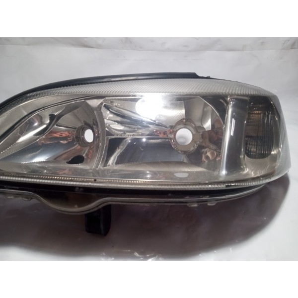Farol Lado Esquerdo Gm Astra 2000 Recuperado