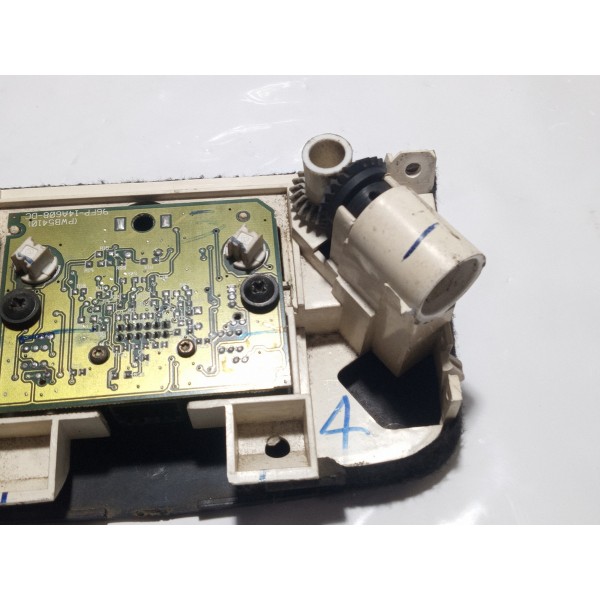 Comando De Ar Ventilado Ford Courier 2002