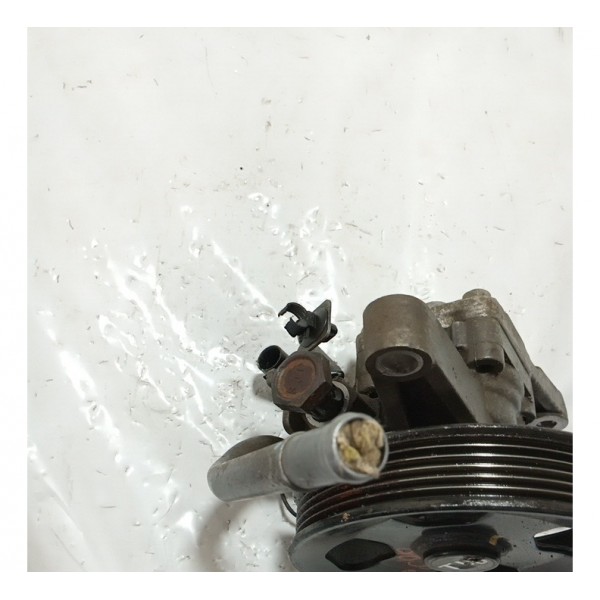 Bomba Hidráulica Do Kia Cerato 2010 Usado