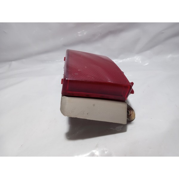 Lanterna Defletor Olho Gato Esquerdo Gm Meriva 2010 Vermelho