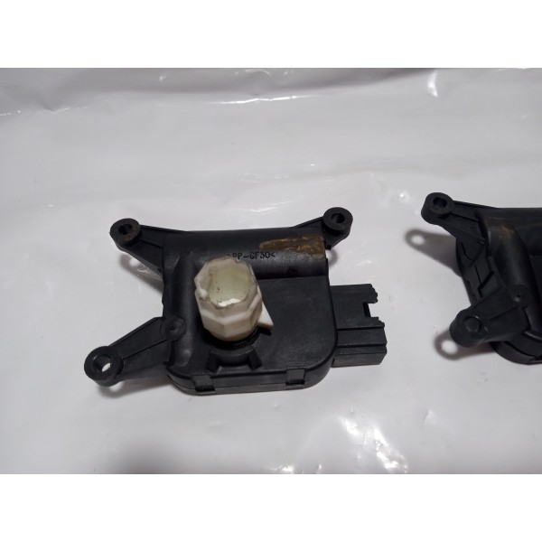 Atuador Caixa De Ar Condicionado Fiat Bravo 2013 Par