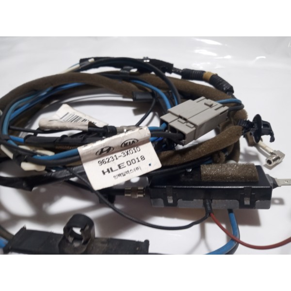 Módulo Antena Rádio Com Chicote Hyundai Elantra 2012 Preto