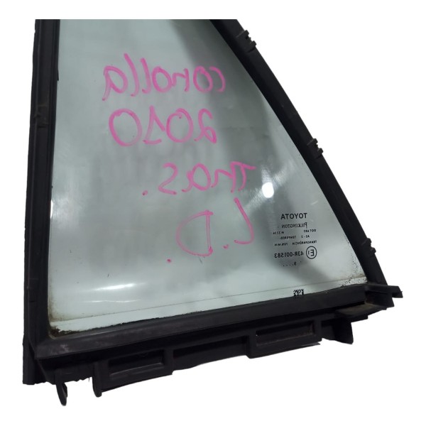 Vidro Fixo Traseiro Direito Toyota Corolla 2010