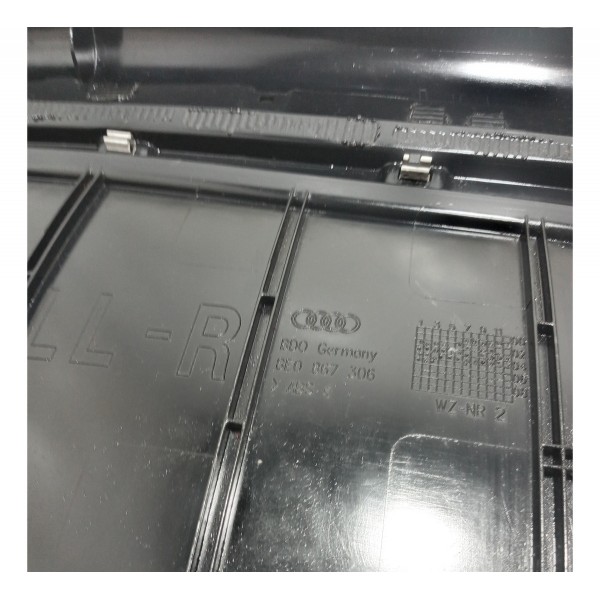 Forro De Porta Traseiro Direito Audi A4 2005 Usado