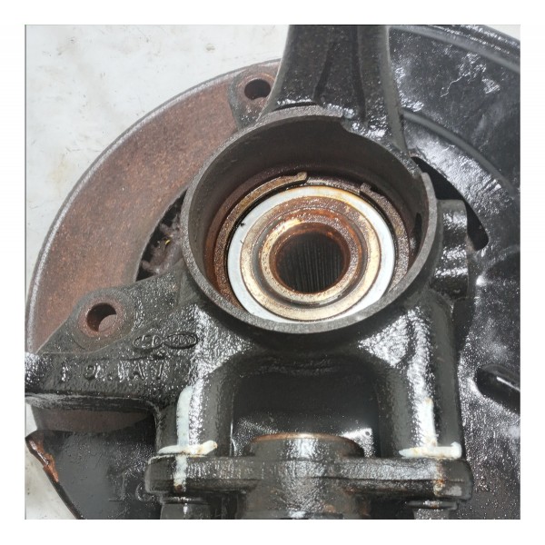 Montante Roda Disco Dianteiro Esquerdo Kia Cerato 1.6 2010