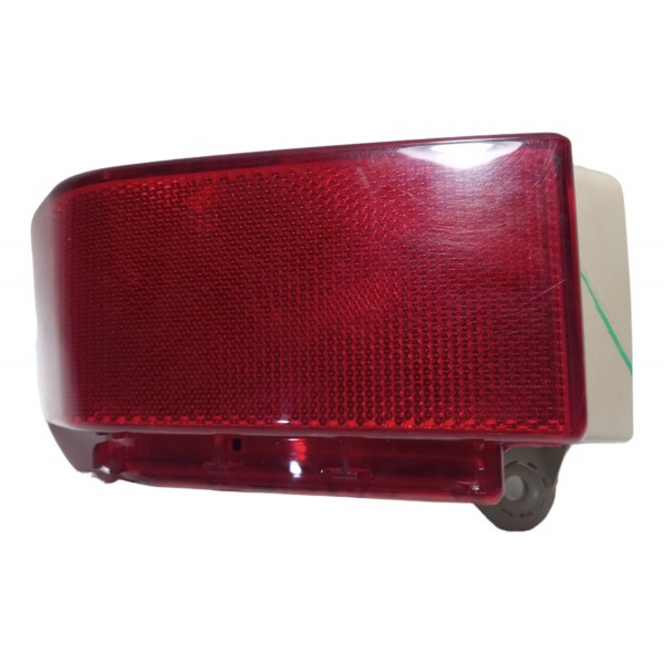 Lanterna Defletor Olho De Gato Lado Direito Gm Meriva 2012 Vermelho