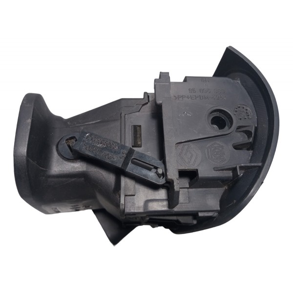 Difusor De Ar Lateral Esquerdo Clio 2008