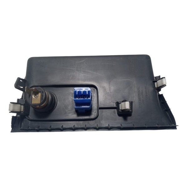 Moldura Entrada Auxuliar Tomada Honda Civic 12v 2014