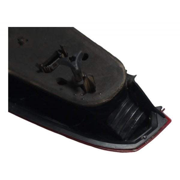 Lanterna Esquerda Renault Logan 2010 Com Detalhe