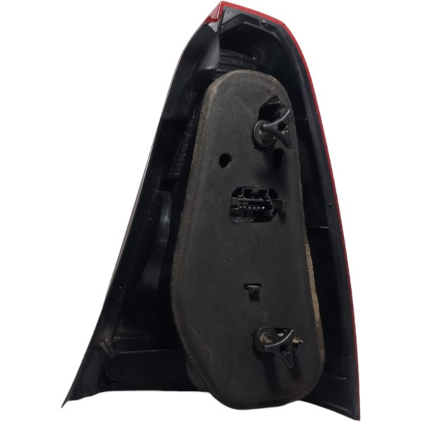 Lanterna Esquerda Renault Logan 2010 Com Detalhe