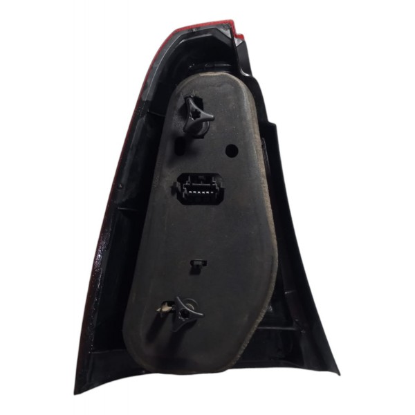 Lanterna Direita Renault Logan 2010 Com Detalhe Direito Vermelho